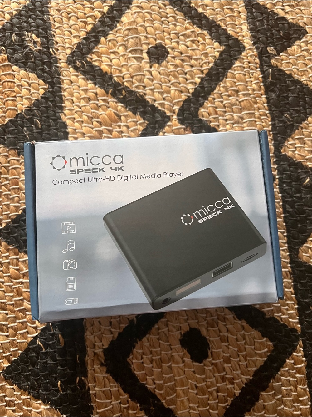 Brand new SPECK 4K Compact Ultra-HD Digital Media Player - Black